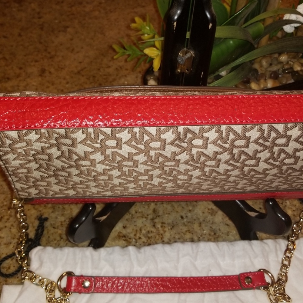 CLUTCH/PURSE - Picture 6 of 8